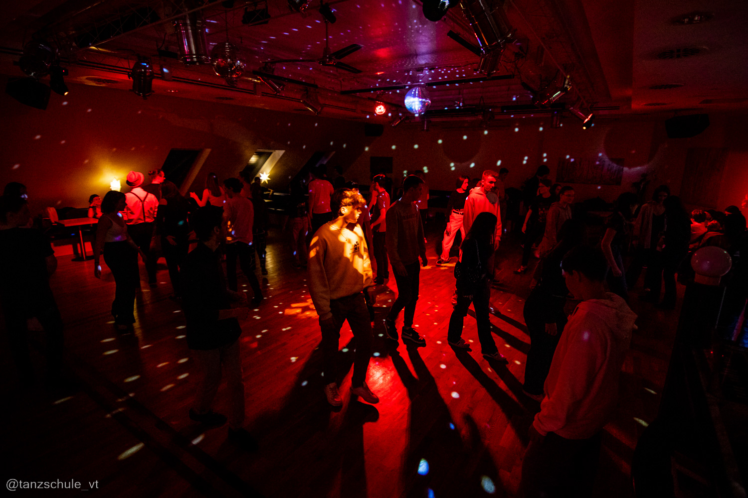 20221210 Vollrath Tanzparty 5704